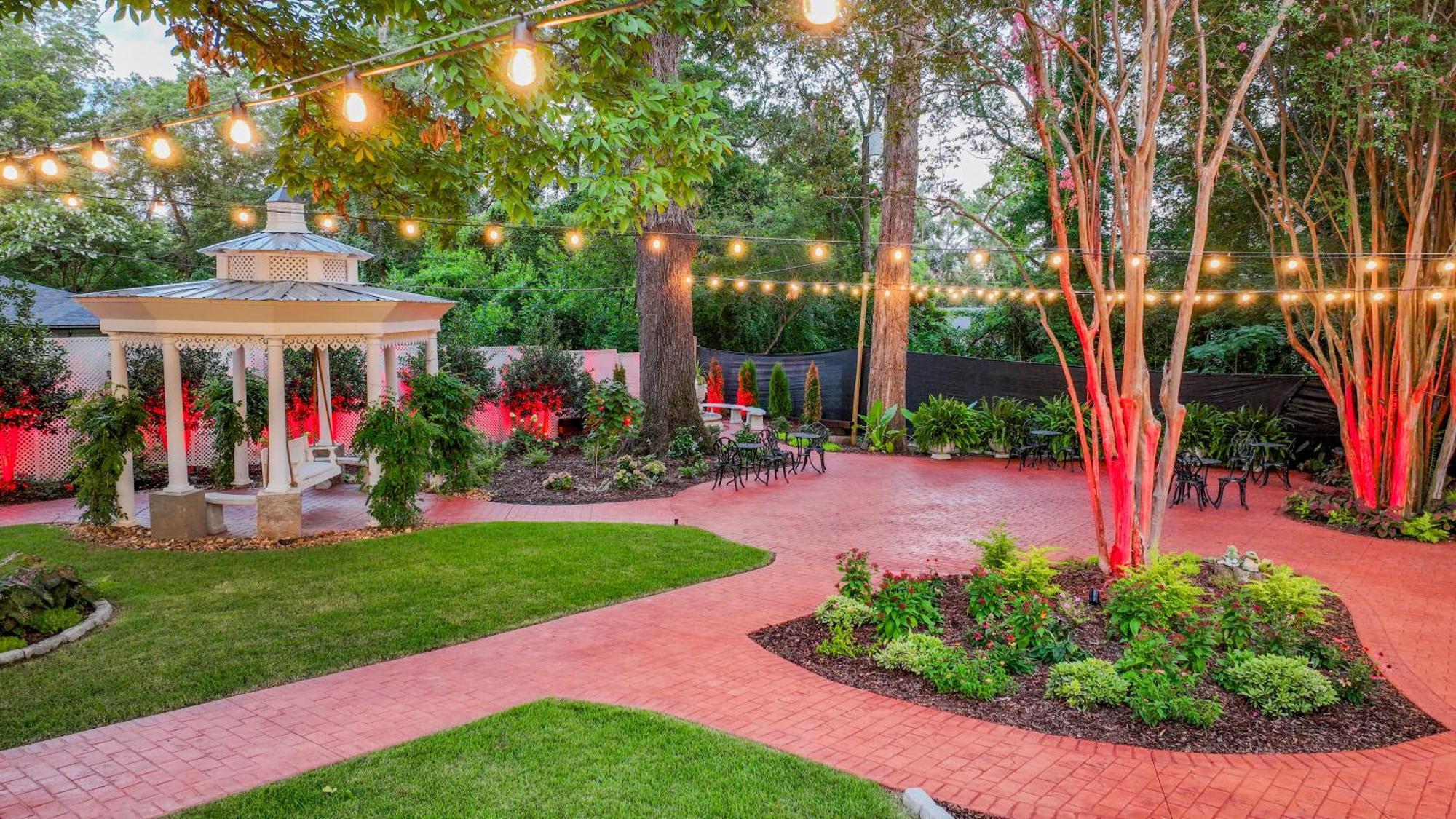 Bama Bed And Breakfast - Wisteria Suite Tuscaloosa Bagian luar foto